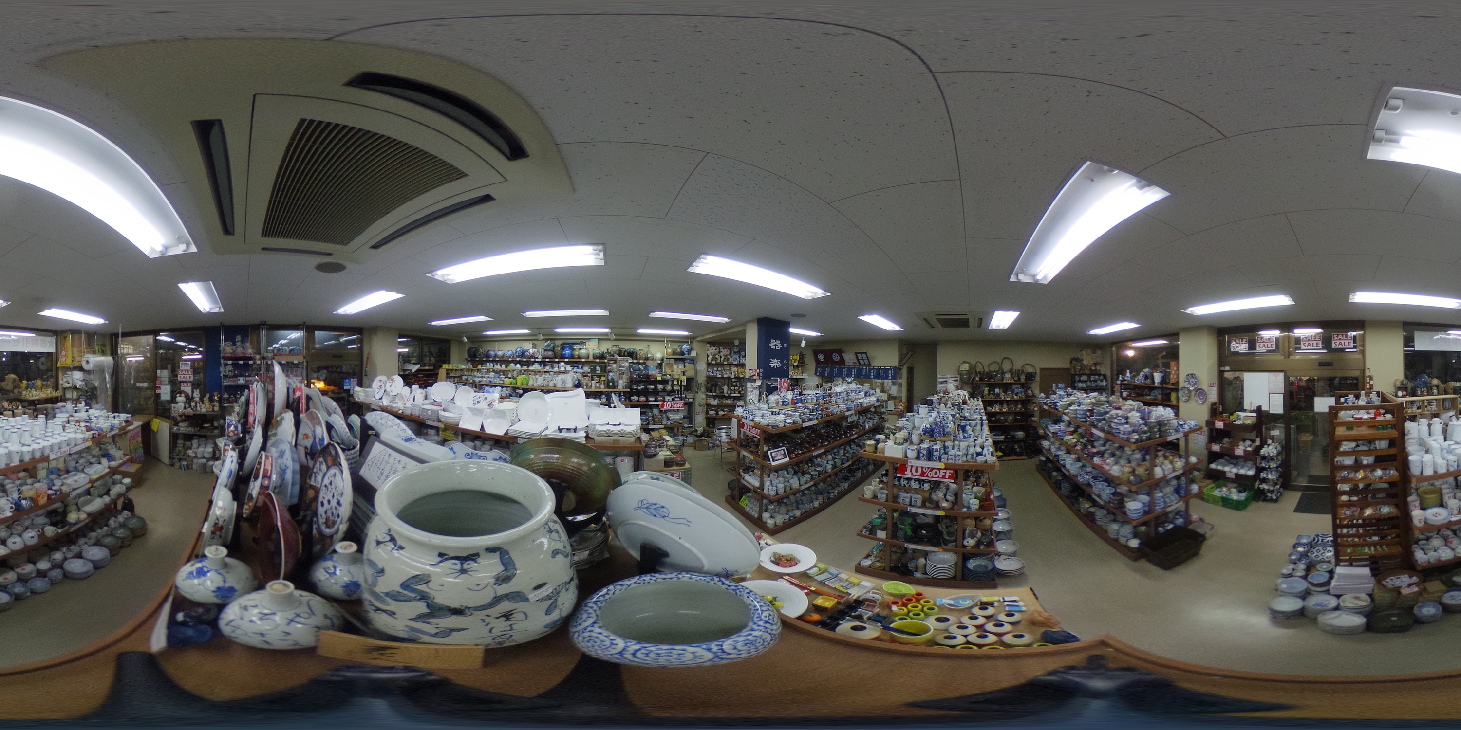 【手渡し限定】骨董品　信楽焼　壷　花入れ　睡蓮鉢　店舗用品　ディスプレイ 水鉢 睡蓮鉢 陶器 めだか鉢 ハス鉢 青花丸大魚洋蓮鉢 黒 中